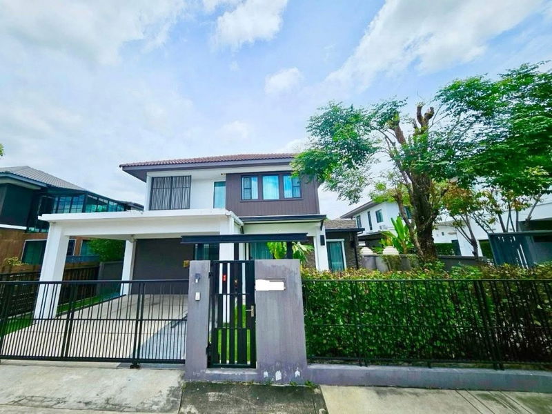 บ้านเดี่ยวให้เช่า : ให้ เช่า บ้านเดี่ยว M1391 มัณฑนา บางนา กม.7 185 ตรม 70.1 ตรว