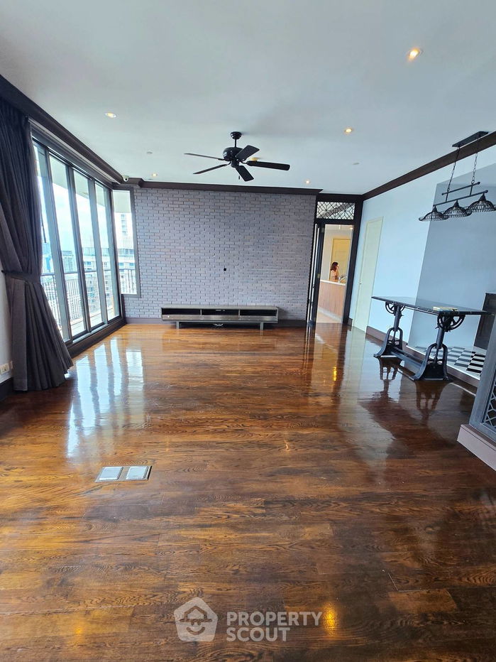 รูป คอนโด 2-ห้องนอน ที่ ออกัสตัน สุขุมวิท22 ใกล้ MRT ศูนย์การประชุมแห่งชาติสิริกิติ์ (ID 2324571) - รูปที่ 13/21