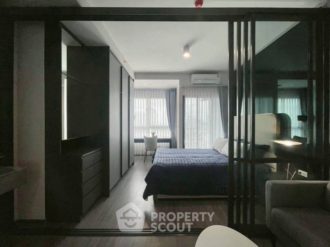 รูป คอนโด 1-ห้องนอน ที่ ไอดีโอ สุขุมวิท - พระราม 4 ใกล้ BTS พระโขนง (ID 2347089) - รูปที่ 2/9