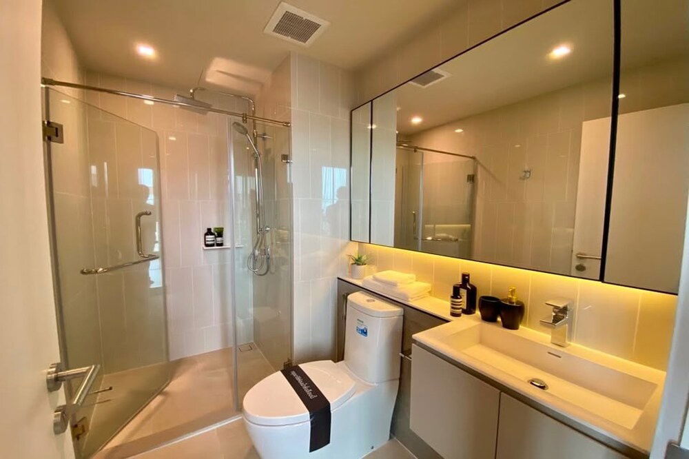 picture For Sale!! corner room, Two-sided view, High ceiling! Code C20251000011..The Reserve Phahol-Pradipat, 1 bed Plus Loft, 1 bath, furnished, Special Deal - 5/7