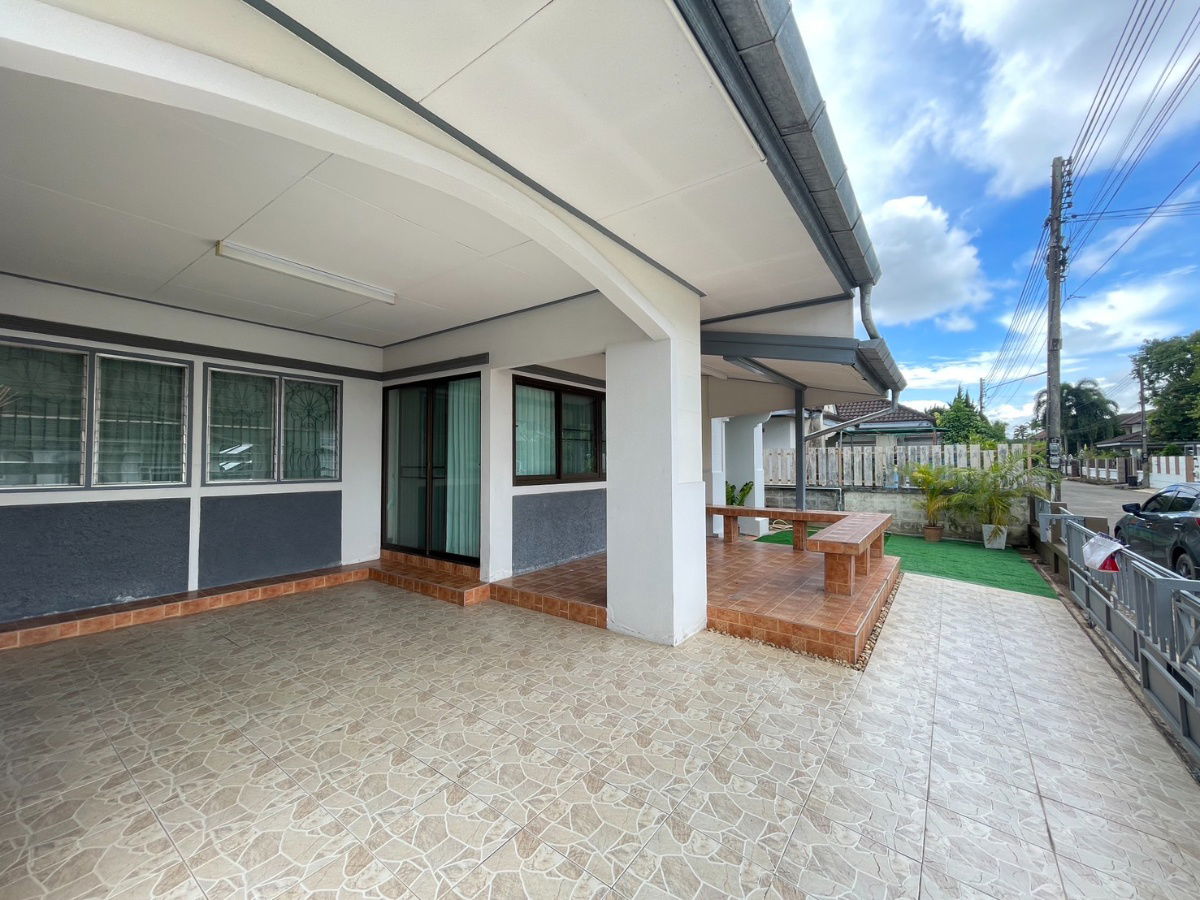 รูป ให้เช่าบ้านเดี่ยวชั้นเดียว  4 ห้องนอน 3 ห้องน้ำ 1  ห้องครัว  3  ที่จอดรถ  - รูปที่ 5/23