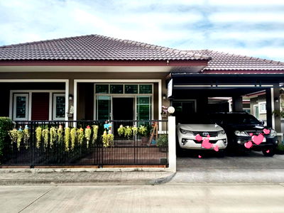 บ้านเดี่ยวให้เช่า : ให้เช่าบ้านเดี่ยวชั้นเดียว  3 ห้องนอน 2 ห้องน้ำ 1  ห้องครัว  2  ที่จอดรถ
