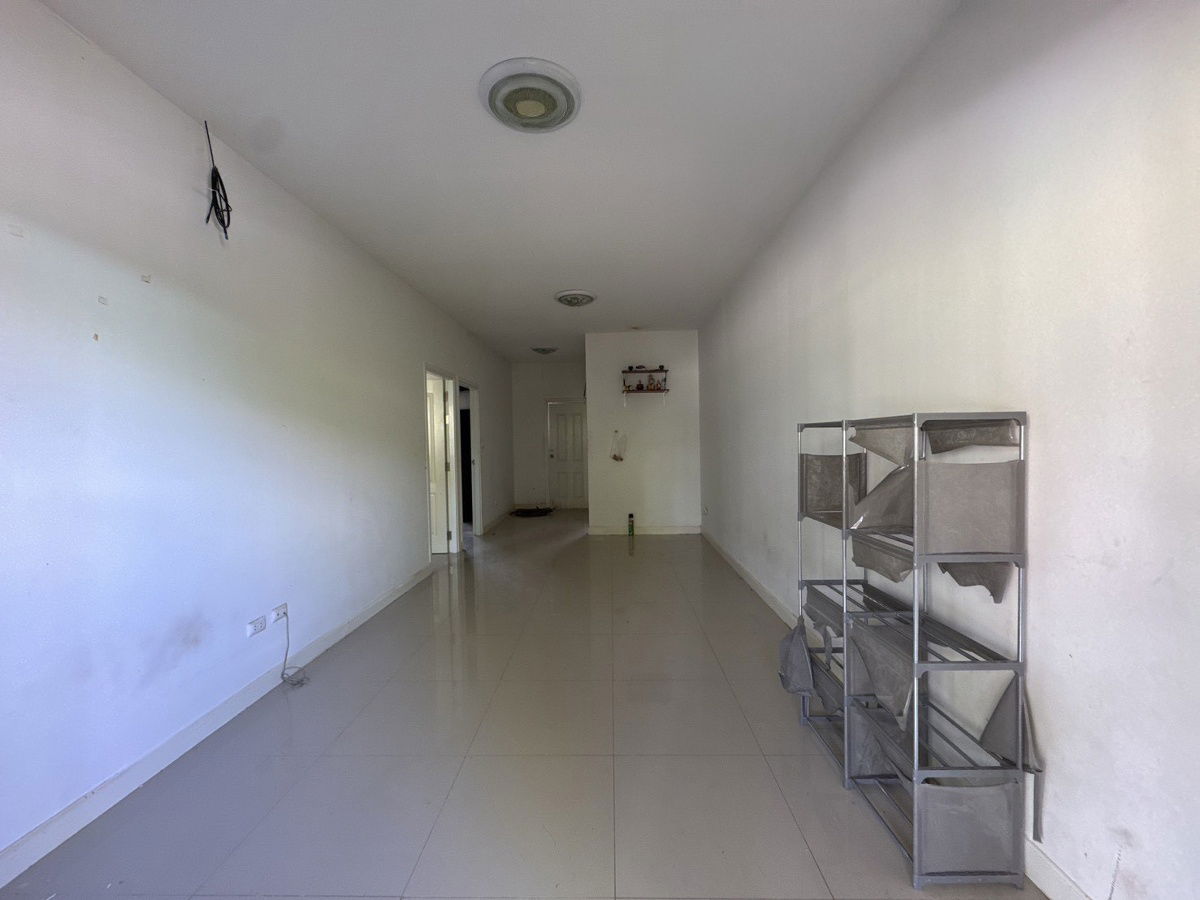 รูป  JK 5477428 : หมู่บ้านไลโอ ไฟร์ม ศรีราชา - บ่อวิน - รูปที่ 4/8