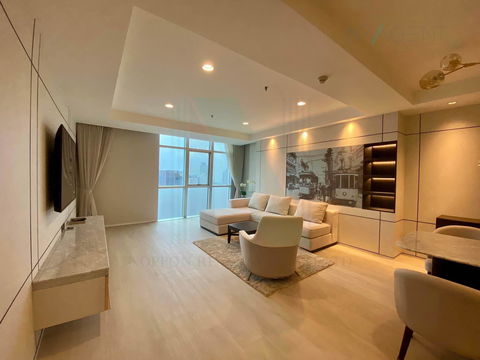 For rent, Nusasiri Grand Sukhumvit 42, 3 bedrooms, 25th floor, Building A, near BTS Ekkamai.
