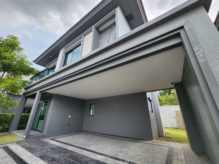 รูป บ้านเดี่ยว​ ติดถนนใหญ่​ 3ที่จอดรถ - รูปที่ 2/10