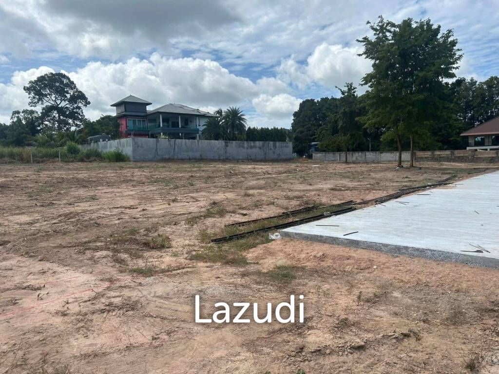 picture 3 Rai (4,800 SQ.M.) Land In Bang Saray For Sale - 4/6