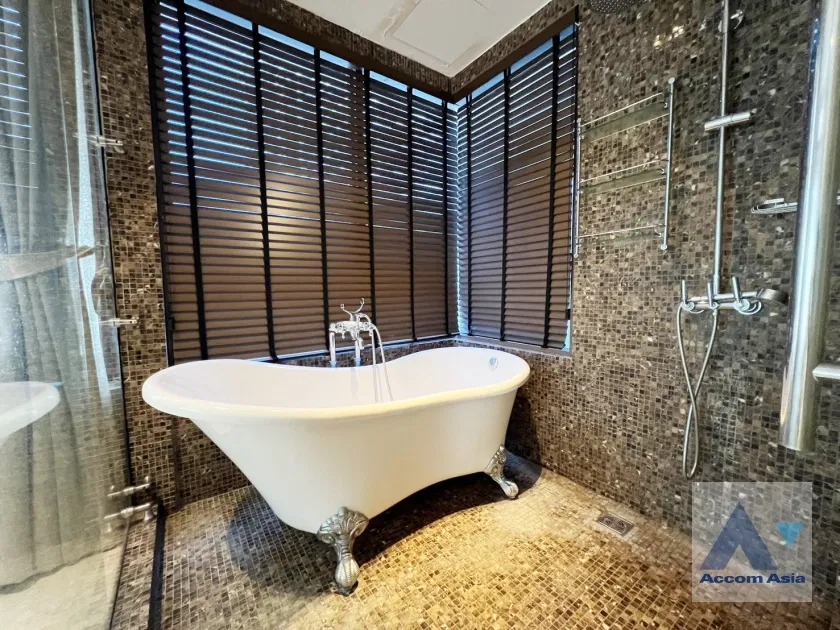 picture 🔼🔽 AccomA 📩 Stylish Condo Perfect for Couples For Sale @The Emporio Place (AA43228) - 7/10