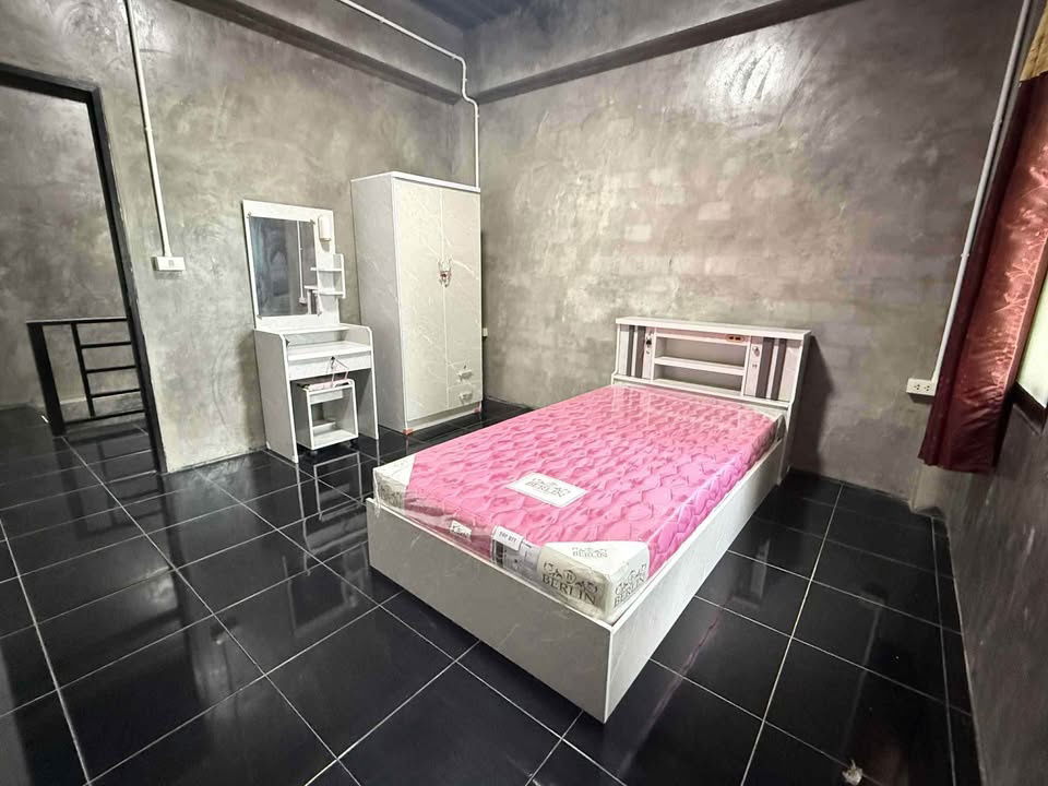 picture Two storey house for rent with 2 bedrooms,2 toilets and 1 kitchen.  - 7/11