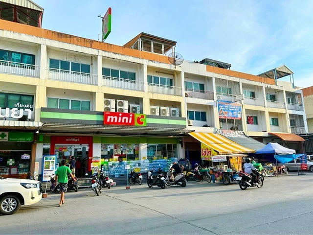 รูป รวมดาดฟ้า 21ตร.วา. 261ตร.ม.MRT ปากเกร็ด 2.8 กม.3.5 ชั้น รร.สวนกุหลาบ 2.5 กม.3 นอน 3 น้ำ ขาย-เช่า - รูปที่ 1/8