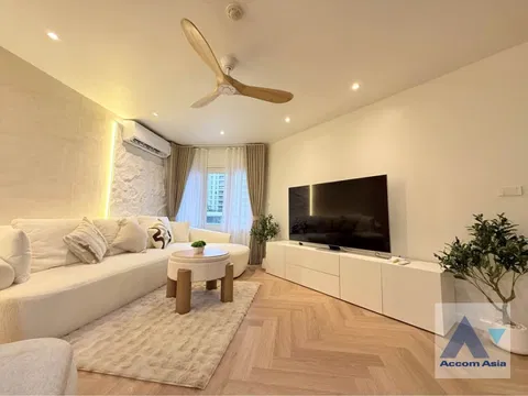 🔼🔽 AccomA 📩  2 BR Condominium @Fortune Condo Town (AA44754)