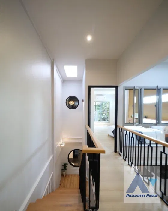 picture 🔼🔽 AccomA 📩 Fully Furnished,Newly renovated,Pet friendly 3 BR Townhouse in Khlong Tan Nuea (AA41951) - 20/20