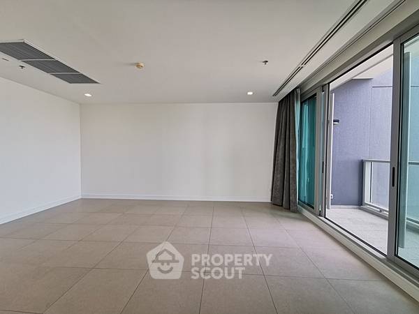 รูป คอนโด 3-ห้องนอน ที่ เดอะ ริเวอร์ คอนโดมิเนียม ใกล้ BTS สะพานตากสิน (ID 2347267) - รูปที่ 8/14