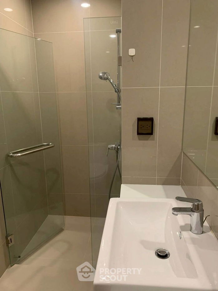 รูป คอนโด 1-ห้องนอน ที่ โนเบิล รีโคล ใกล้ MRT สุขุมวิท (ID 2205285) - รูปที่ 6/7