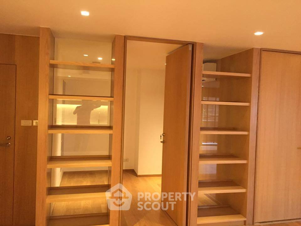 รูป คอนโด 2-ห้องนอน ที่ ริชมอนด์ พาเลส คอนโดมิเนียม ใกล้ BTS พร้อมพงษ์ (ID 783398) - รูปที่ 8/10