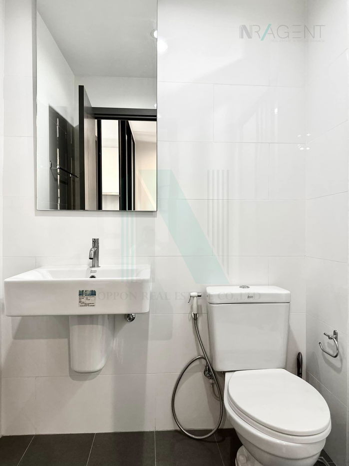 picture 🎉 For Rent Condo THE BASE PARK WEST SUKHUMVIT 77 Building 1, Floor 15,1 bed room, Room size 30.00 sqm - 7/8