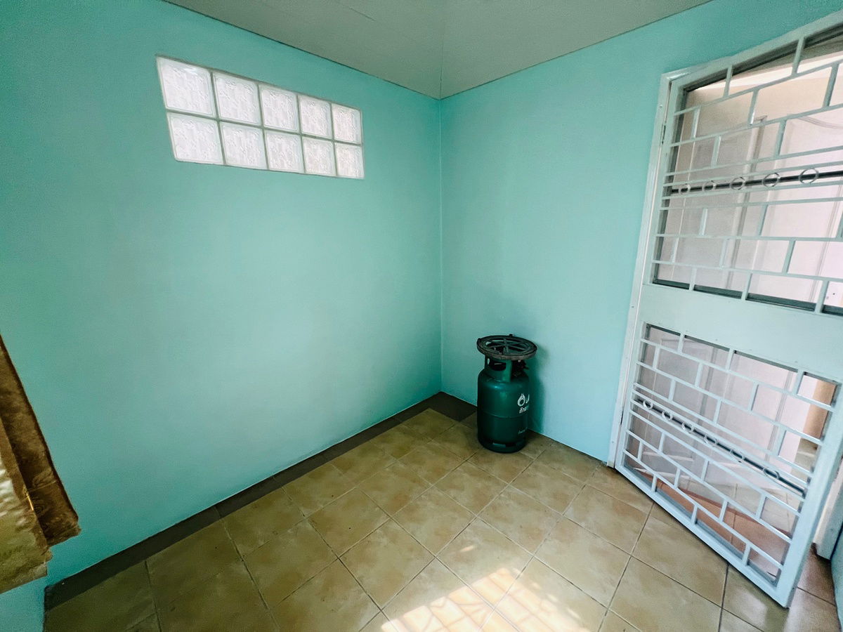 picture ✅House for rent near Meechok Plaza, Chiang Mai, only 5 minutes, 3 bedrooms, ☎️064-792-4426 (Ben) - 19/29