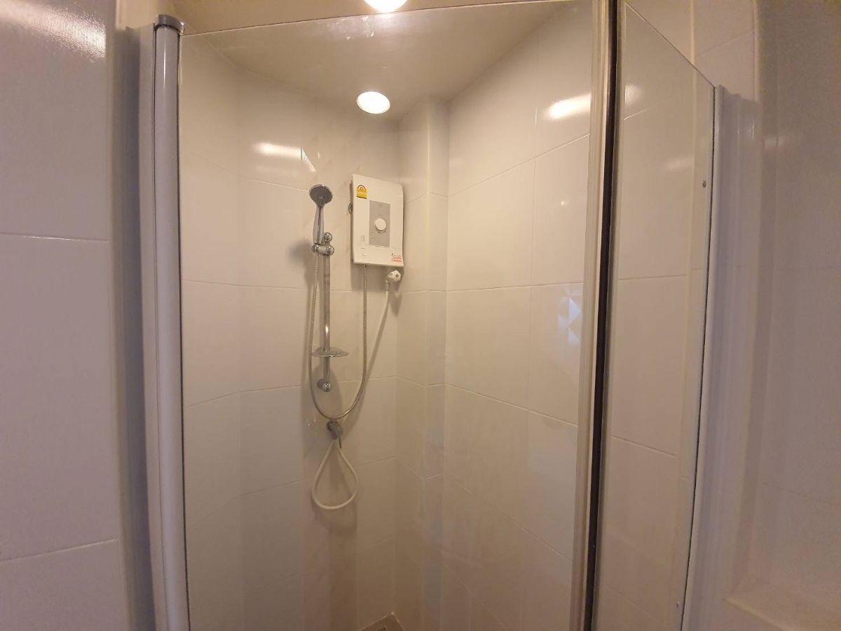 picture Condo for rent: J Condo (Sathorn-Kanlapaphruek) 31 sq m, 23rd floor, Building B 1 bedroom, 1 bathroom - 9/13
