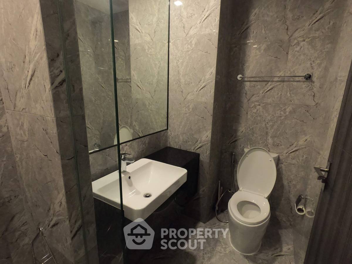 picture 1-BR Condo at Ashton Asoke near MRT Sukhumvit (ID 548578) - 10/14
