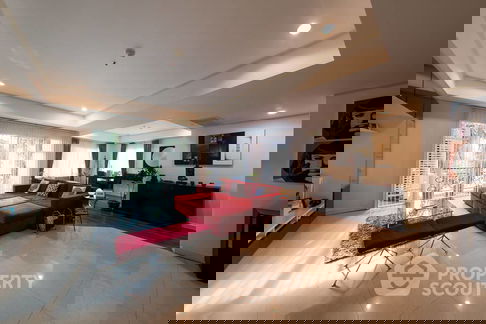 2-BR Condo at La Vie En Rose Place Condominium near BTS Thong Lor (ID 2313003)