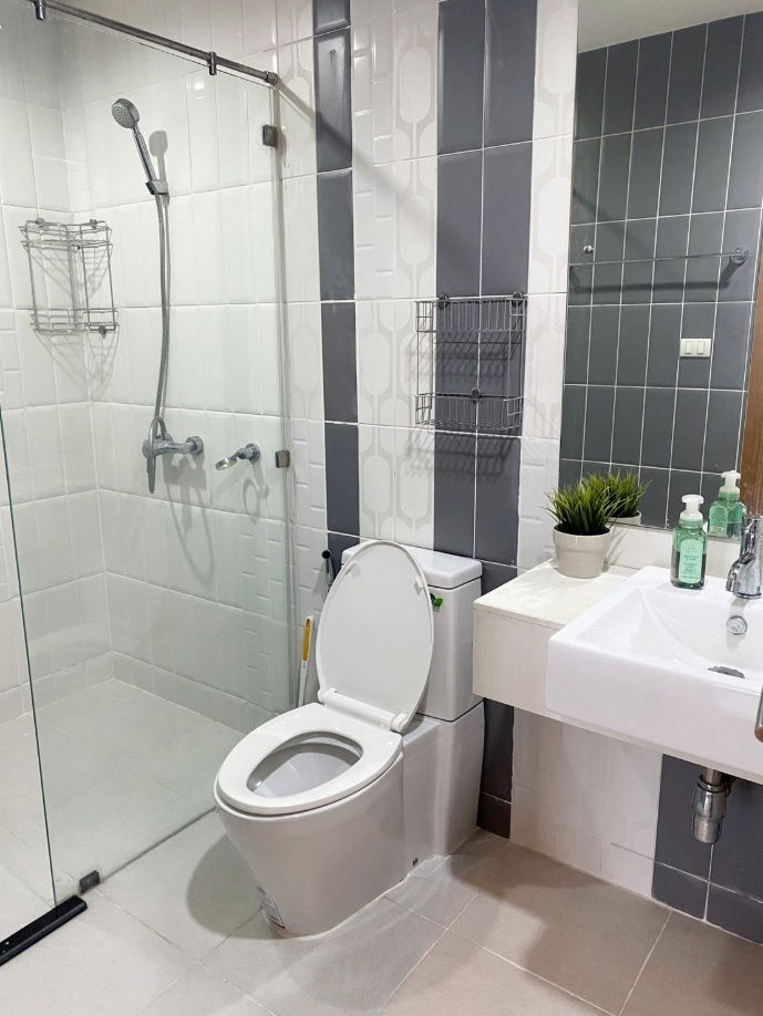 รูป ***ให้เช่า Circle 1 เพชรบุรี36 (ตกแต่งใหม่!!! + รับลมเย็น วิวสวย) *รับโปรพิเศษ* LINE : @Feelgoodhome (มี@หน้า) - รูปที่ 10/10