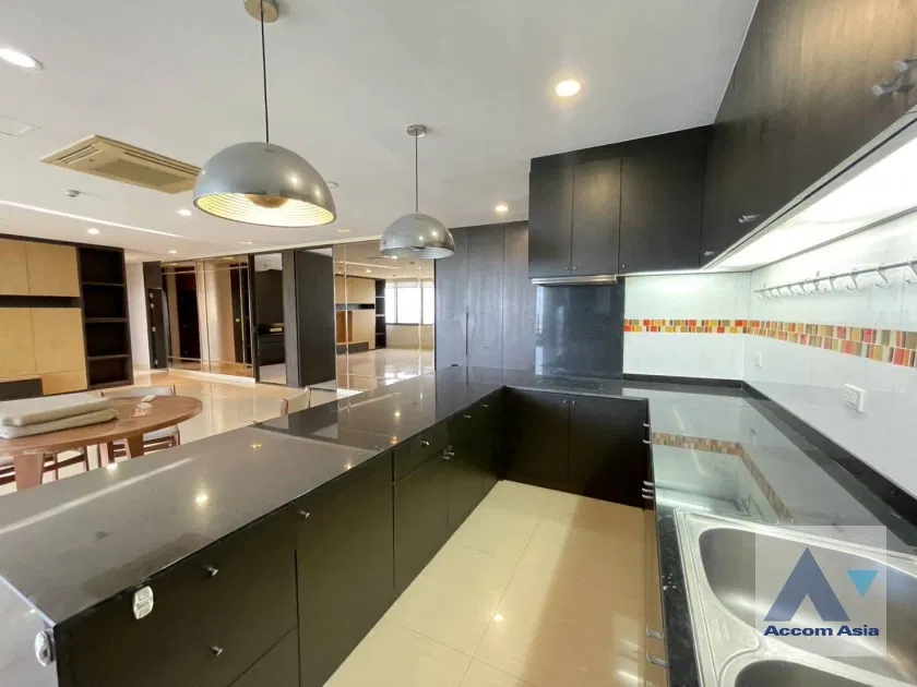 picture 🔼🔽 AccomA 📩 Modern Condo with Rooftop Swimming Pool (AA31769) - 6/13