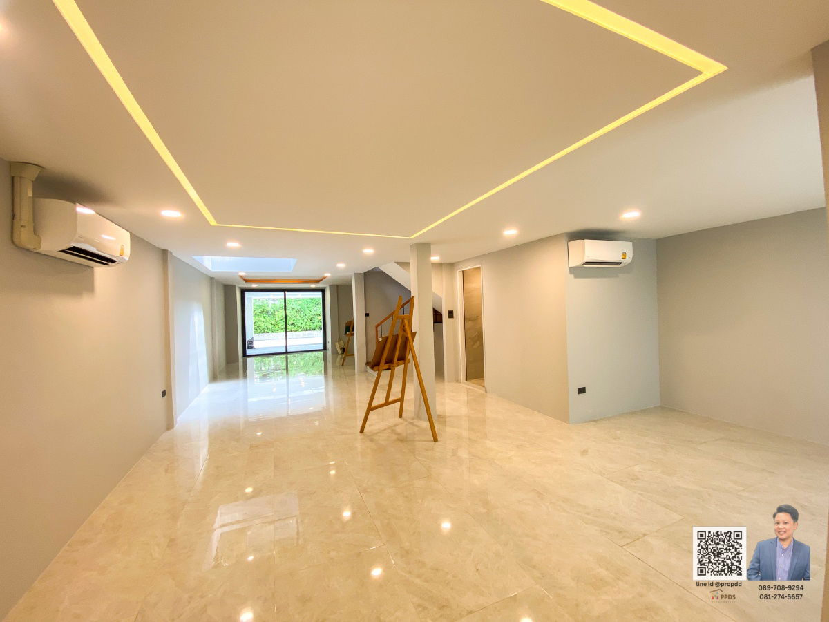 รูป ทาวน์เฮ้าส์ใจกลางสุขุมวิท เอกมัย 12 - สำหรับคนชอบ life style แบบสุขุมวิท  - รูปที่ 3/21