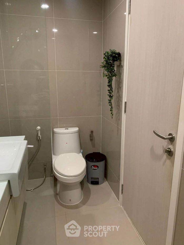 รูป คอนโด 1-ห้องนอน ที่ โนเบิล รีโคล ใกล้ MRT สุขุมวิท (ID 2205285) - รูปที่ 5/7