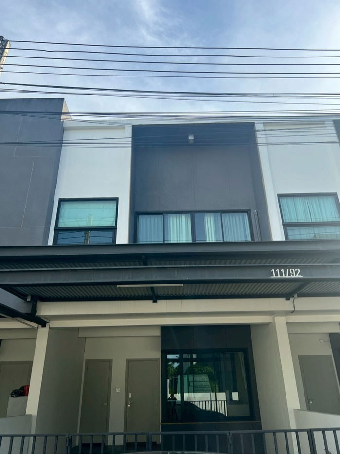 picture P107 For Rent! 2-Story Modern Townhome @Malada Maz, Hang Dong - 1/12