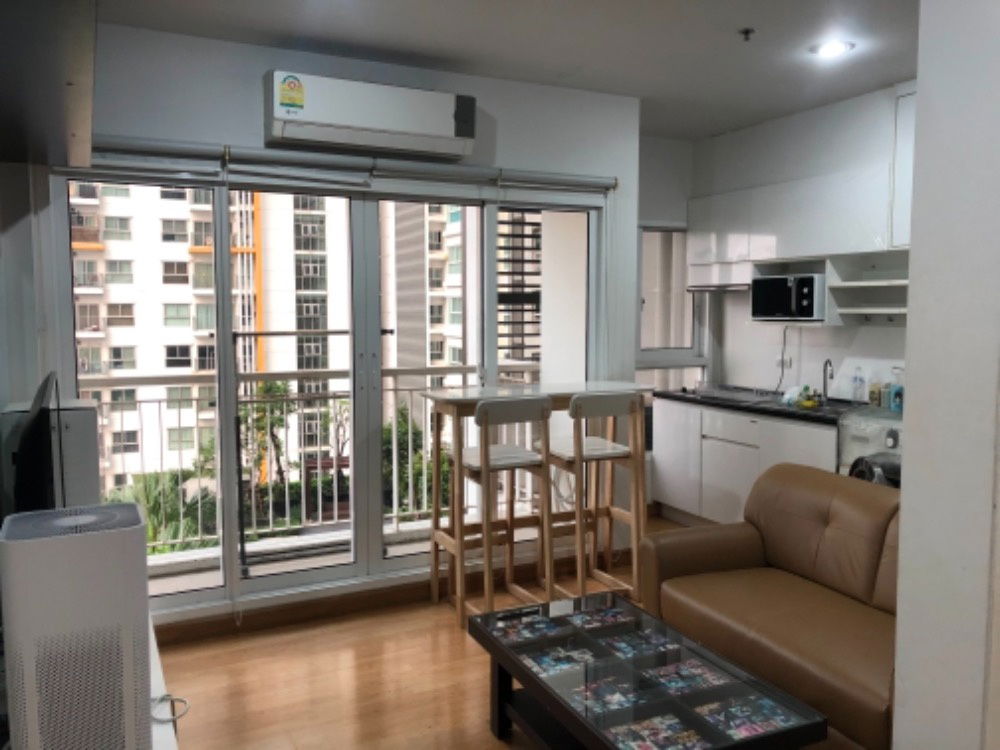 picture The Parkland Grand Taksin【𝐑𝐄𝐍𝐓】🔥Clean, simple, and airy style that will last and never go out of style🔥  Contact Line ID: @hacondo - 8/10