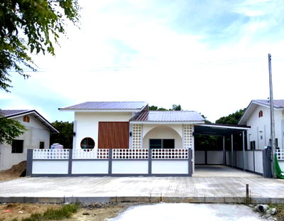 บ้านเดี่ยว ม.นอร์ท-เชียงใหม่ : ขายบ้านเดี่ยวชั้นเดียว  2 ห้องนอน  2 ห้องน้ำ  1 ห้องครัว  2 ที่จอดรถ