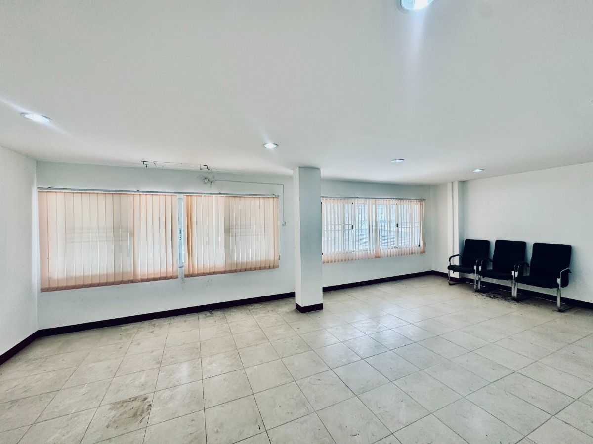 รูป ขายโรงงาน Mini Factory ซอยกิ่งแก้ว 44 ใกล้สนามบินสุวรรณภูมิ | ขอใบ รง.4 ได้ | เหมาะธุรกิจอาหาร-ยา - รูปที่ 12/18