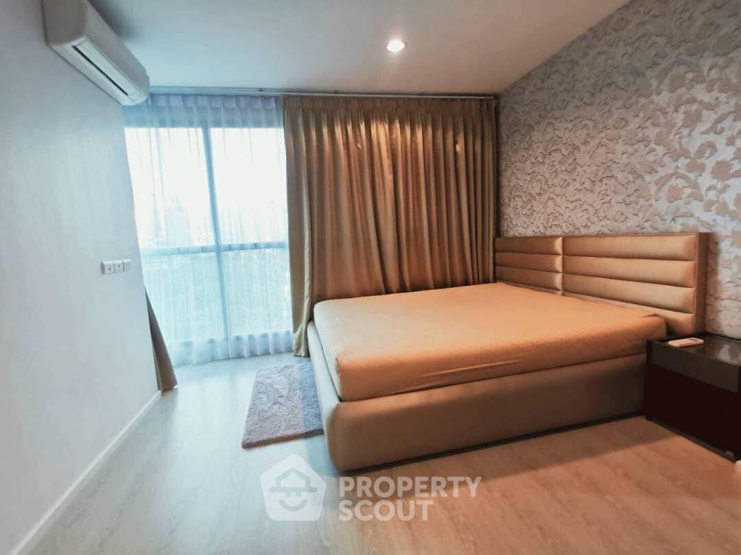 picture 1-BR Condo at Rhythm Sathorn-Narathiwas near BTS Chong Nonsi (ID 648350) - 2/10