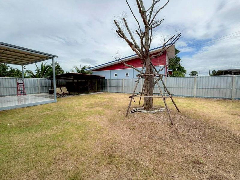 รูป Line id : namkang27 ขายบ้านเดี่ยว เห็นวิวเขาสวยยายดา ขนาด 100 ตรว. ที่ดินพร้อมสิ่งปลูกสร้าง ต.ตะพง อ.เมือง จ.ระยอง   - รูปที่ 3/10