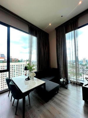 Condos for rent BTS Saphan Khwai : Code: KJ9165  for rent The Reserve Phahol - Pradipat // Line ID: @kjcondo (with @) //