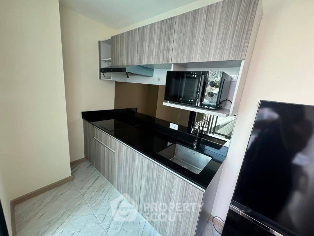 picture 2-BR Condo at The Cube Urban Sathorn - Chan near BTS Saphan Taksin (ID 2346394) - 5/8