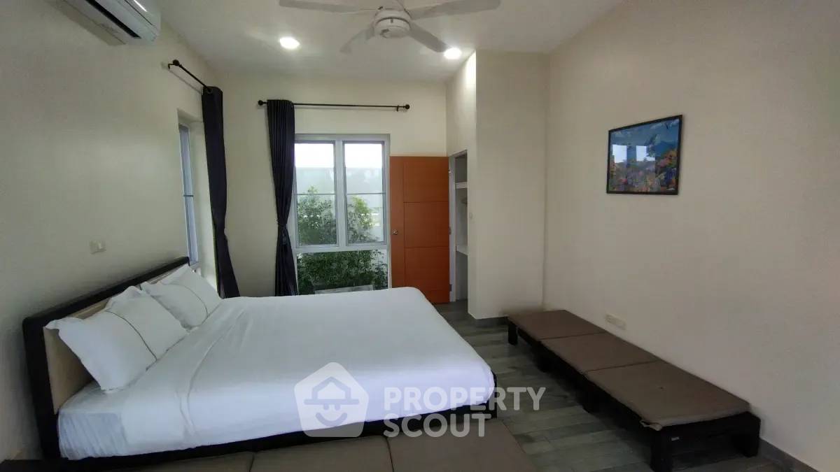 รูป วิลล่า 3-ห้องนอน ใน เขาน้อย (ID 1294723) - รูปที่ 40/44