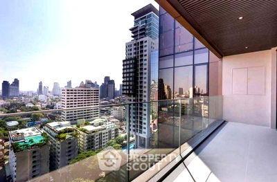 Condos for sale BTS Thong Lo (Thong Lor) : 3-BR Condo at Vittorio Sukhumvit 39 near BTS Phrom Phong (ID 2347321)
