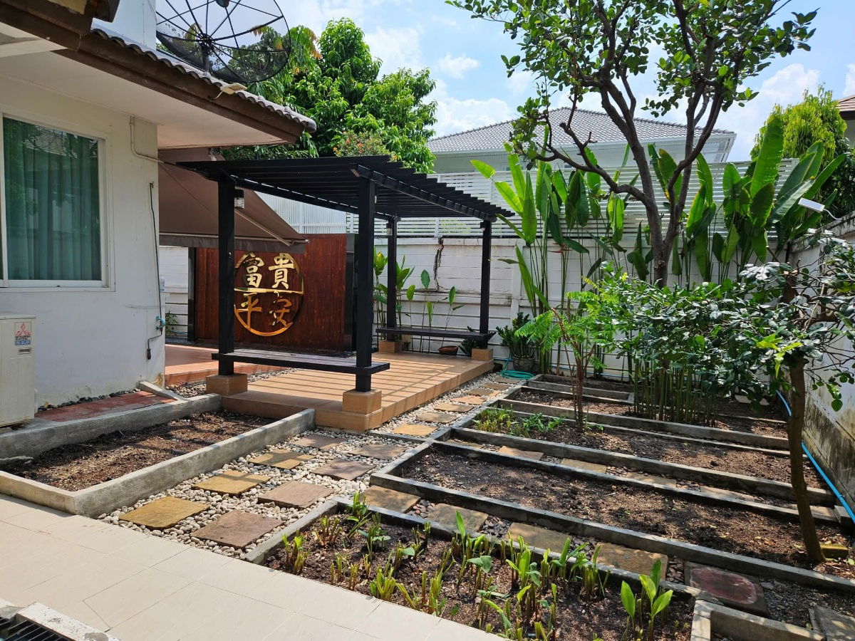 picture 🏡 Single house for rent in Baan Ladprao Exclusive, off Ekkamai Expressway. 3 bedrooms, 1 maid's room, opposite The Crystal. - 20/28