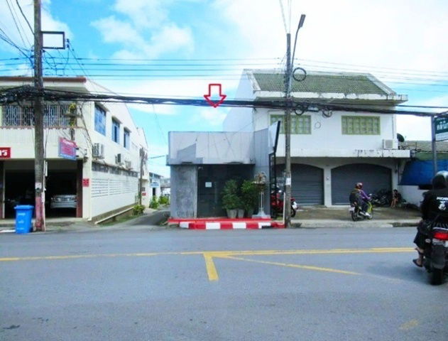 รูป BIGC DIY ให้เช่าอาคาร130 ตร.ม. 30 ตร.วา.เซ็นทรัล ภูเก็ต 1.2กม. สนามกีฬาสุระกุล ติดถนนใหญ่ ในตัวเมืองภูเก็ต 2 นอน 1 น้ำ - รูปที่ 2/8