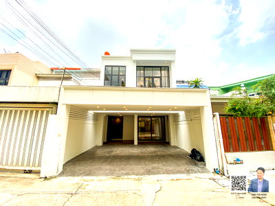 Townhouses for sale J Avenue Thonglor : Modern Townhouse in the Heart of Sukhumvit – Ekkamai 12