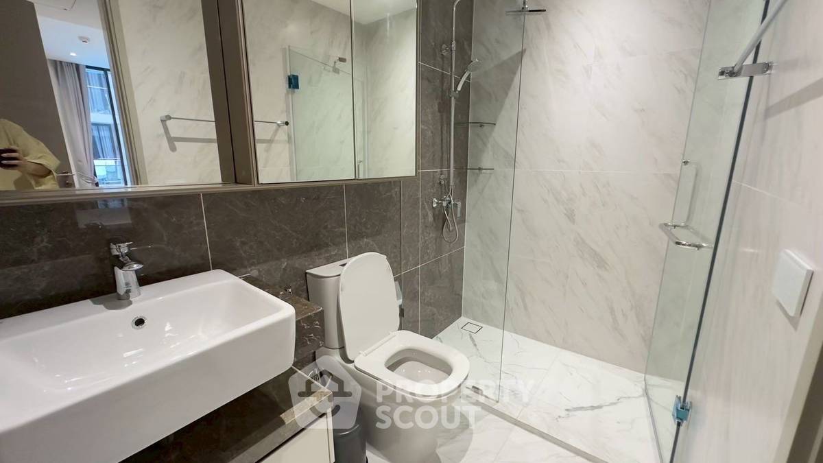 รูป คอนโด 2-ห้องนอน ที่ ฟินน์ อโศก ใกล้ BTS อโศก (ID 2346285) - รูปที่ 10/11