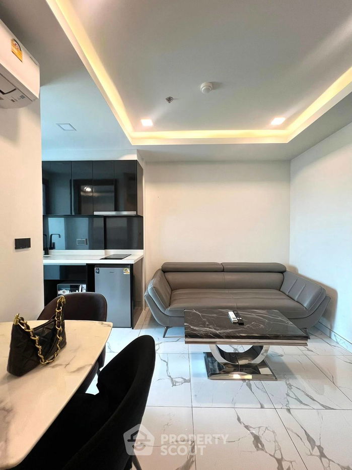 รูป คอนโด 1-ห้องนอน ที่ อคาเดีย มิลเลนเนียม ทาวเวอร์ ใกล้ พัทยาใต้ (ID 2347379) - รูปที่ 6/8