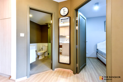 Condos for rent Samsen Wittayalai School : Maestro 12 near BTS Ratchathewi Condo in Prime Location, Attractive Price