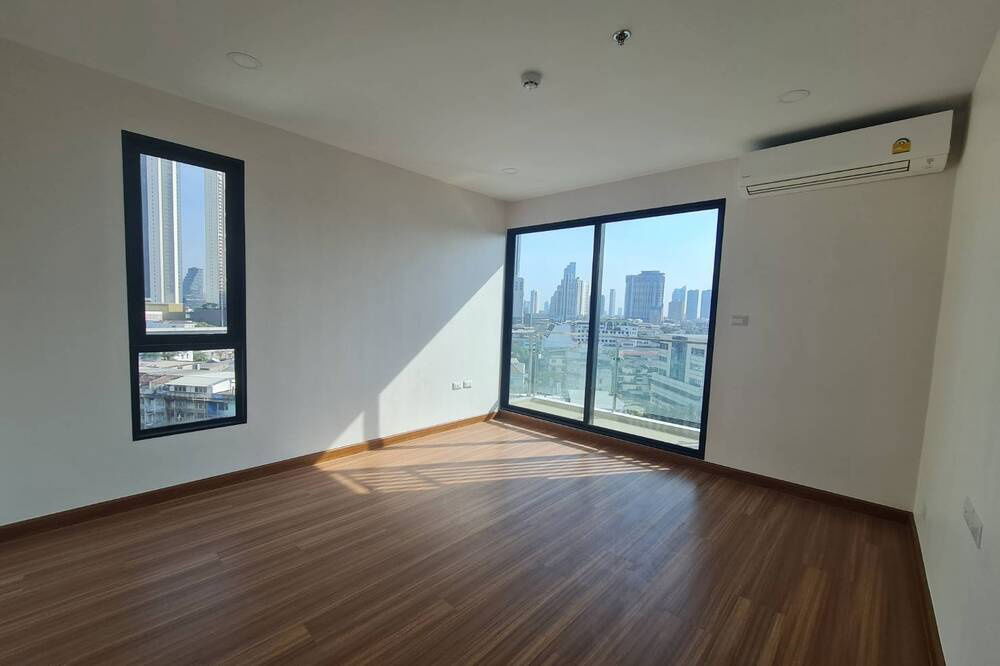 picture 🔥 For Sale !! high floor, rare item!! 🔥 Code C20230211669......Supalai Premier Charoen Nakhon, 2 bed , 2 bath, Partly Furnished, Special Deal!!📣📣 - 4/15