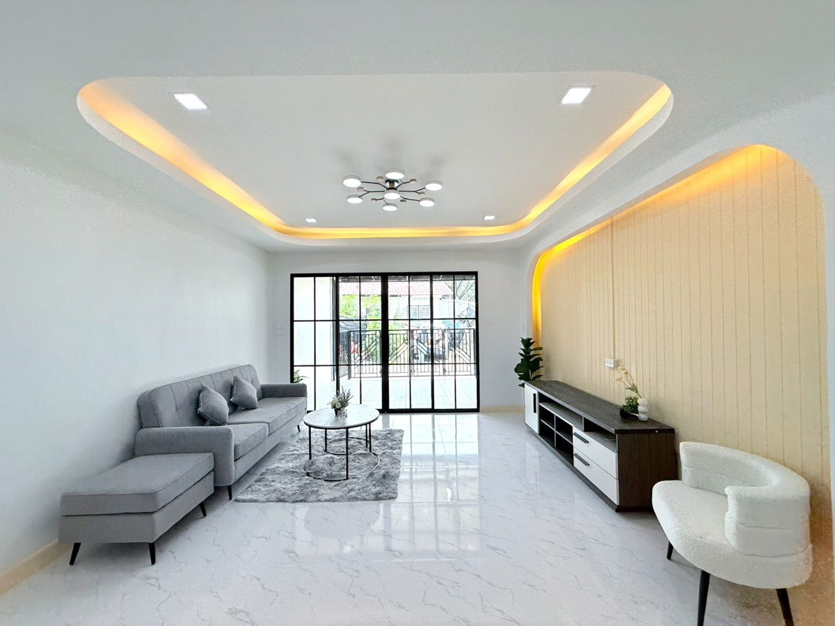 รูป ทาวน์เฮาส์ รามอินทรา21แยก24 รีโนเวทใหม่ ใกล้รถไฟฟ้า ปากซอยรามอินทรา21 ติดสถานีรถไฟฟ้าลาดปลาเค้า  - รูปที่ 8/26