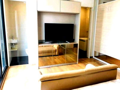 คอนโด BTS พร้อมพงษ์ : ขายคอนโด พาร์ค ออริจิ้น พร้อมพงษ์ อาคาร 1 ชั้น 4 สตูดิโอ ขนาด 34.00 ตรม ใกล้ Emporium