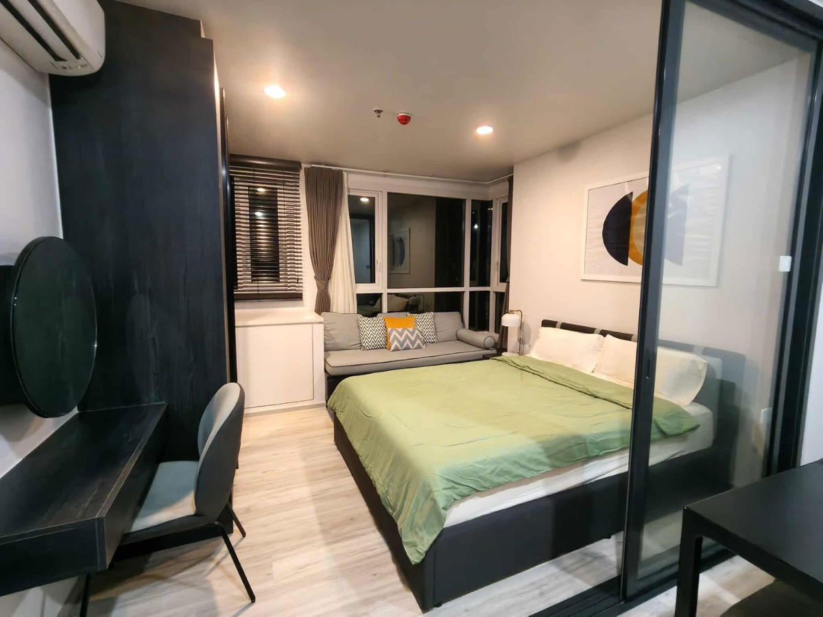 picture 🥳[Rent-RAR2410-1651] XT Huai Kwang. A Building, FL.9th*Fully Finished *Next to MRT Huai Khwang💚Line id: @thefirstagent - 2/16