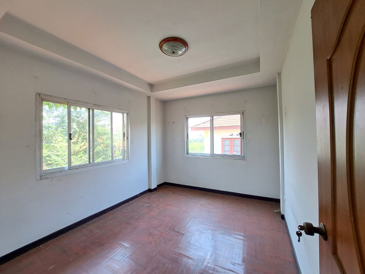 รูป AI 0296 : หมู่บ้านรังสิต การ์เด้นวิลล์ - รูปที่ 26/29