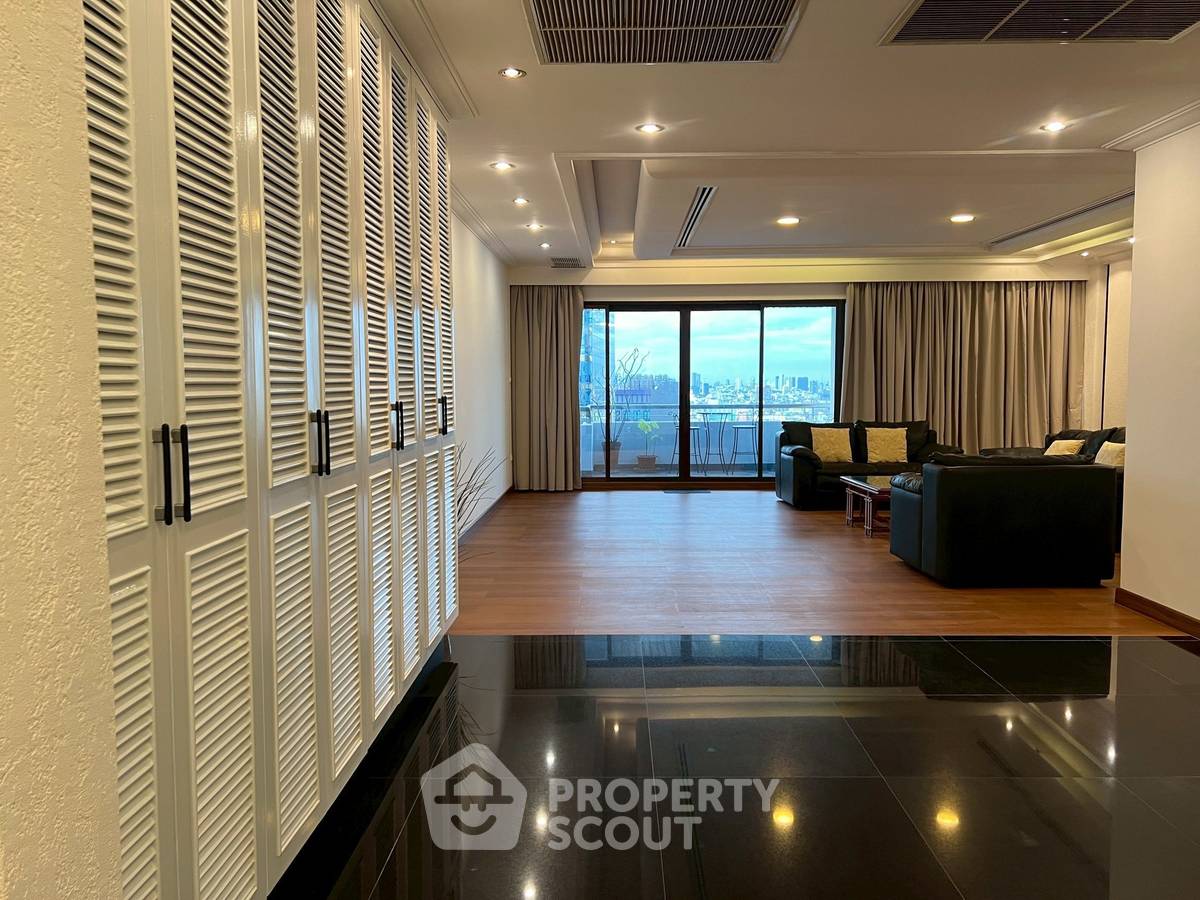 รูป คอนโด 3-ห้องนอน ที่ คาลิสต้า แมนชัน ใกล้ ARL มักกะสัน (ID 553740) - รูปที่ 3/24