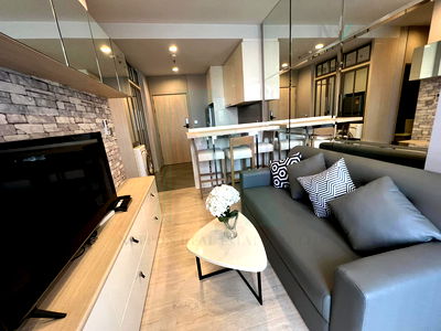 คอนโดให้เช่า : ให้เช่าคอนโด เอ็ม ทองหล่อ เท็น อาคาร 1 ชั้น 11 2 ห้องนอน ขนาด 55.00 ตรม ใกล้ Tops ทองหล่อ